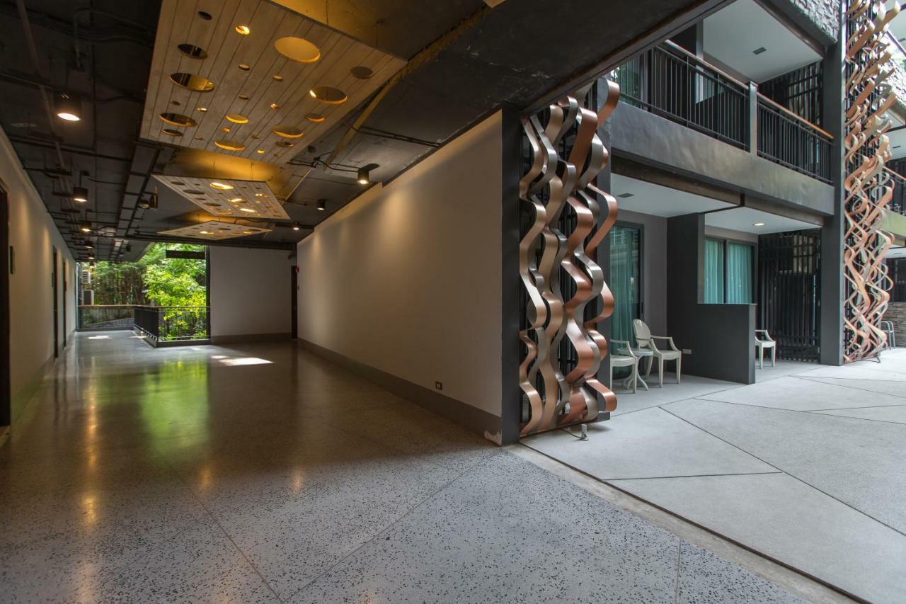 Oh-So-Sexy Rare Triple Penthouse In Pa Tong Appartamento
