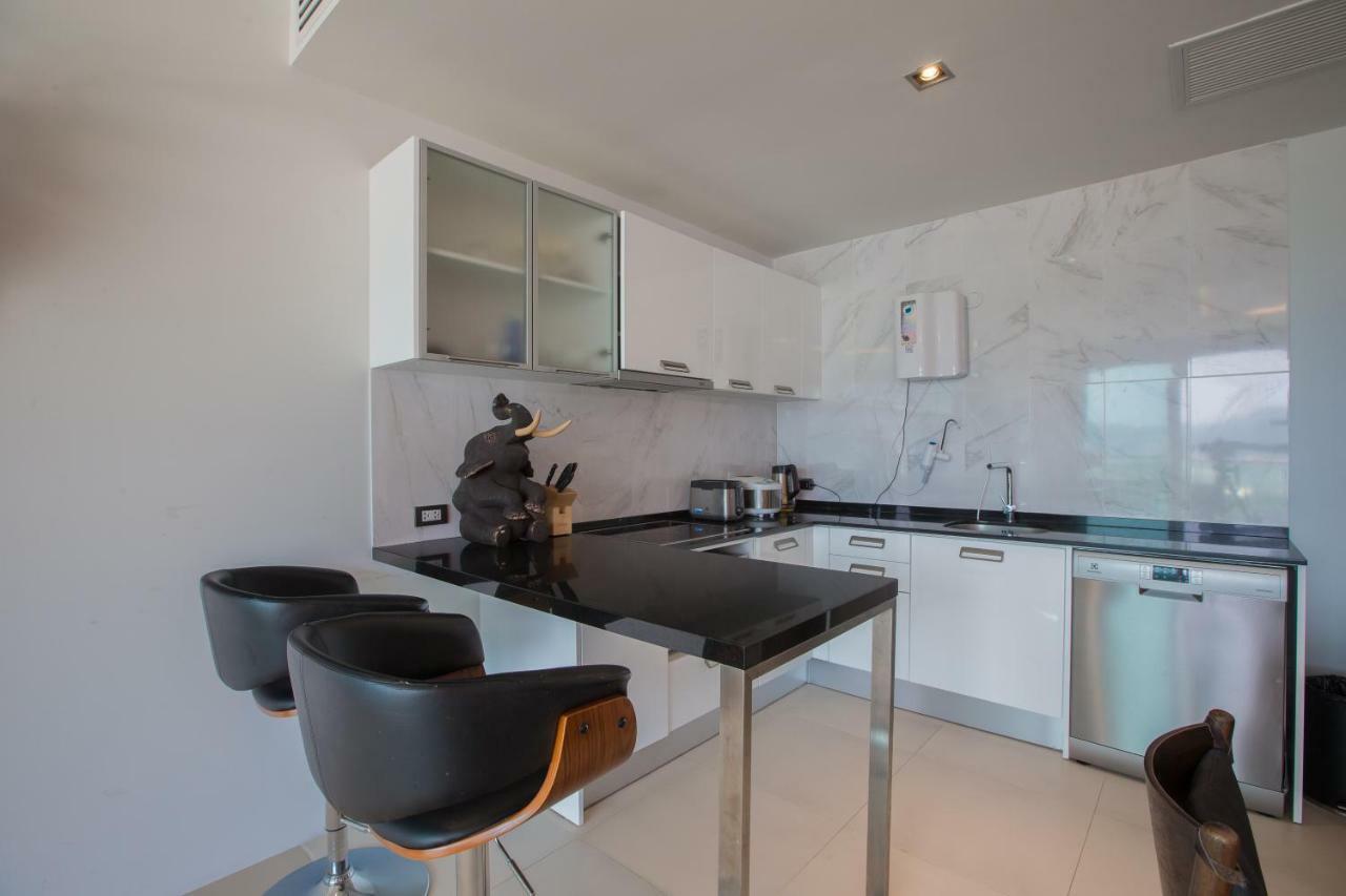 Oh-So-Sexy Rare Triple Penthouse In Pa Tong Patong